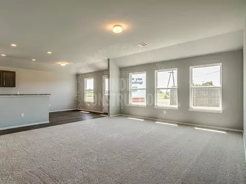Living - 13450 Huckleberry Ln, Mcloud, OK 74851 photo 1 of 5