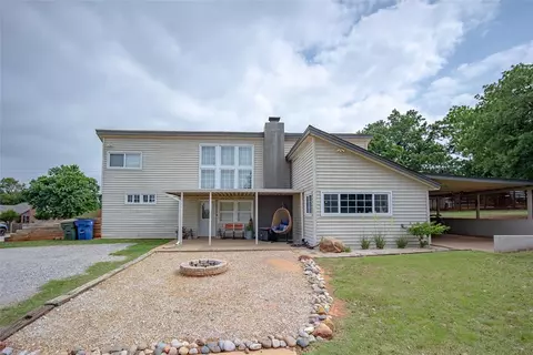 320 7th St, Blanchard, OK 73010
