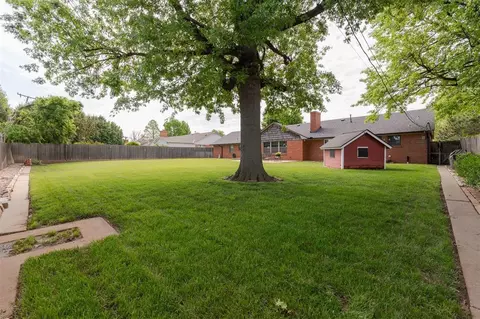 1609 Westchester Dr, Oklahoma City, OK 73120