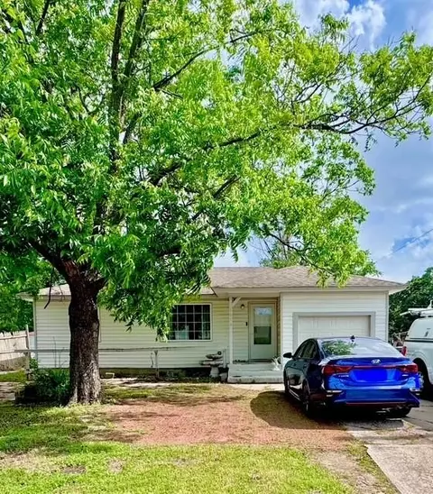 6618 NW 32nd St, Bethany, OK 73008