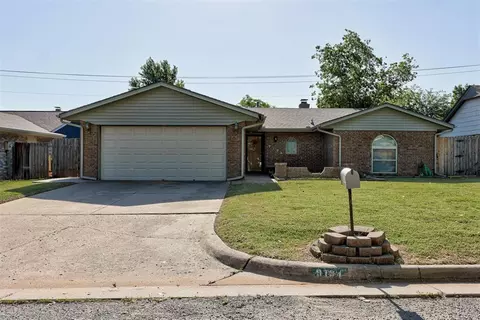 9104 Raven Ave, Oklahoma City, OK 73132