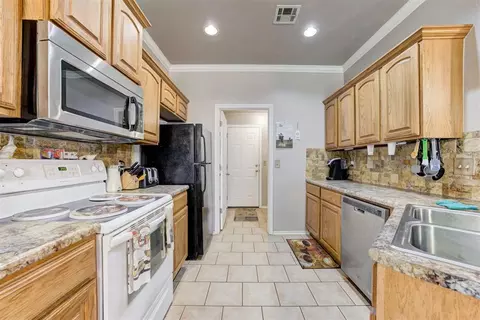 520 E Juniper Ln, Mustang, OK 73064 photo 14