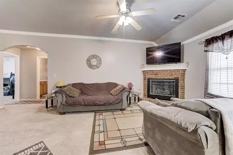 520 E Juniper Ln, Mustang, OK 73064 photo 6