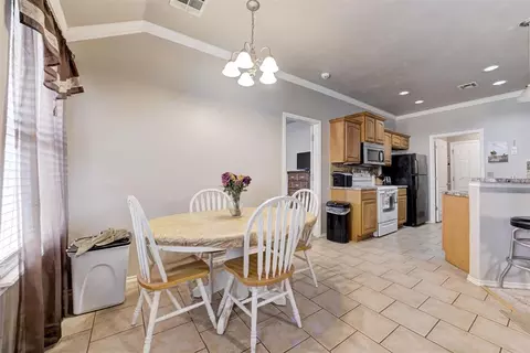 520 E Juniper Ln, Mustang, OK 73064 photo 11
