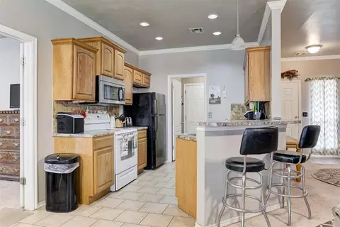 520 E Juniper Ln, Mustang, OK 73064 photo 13