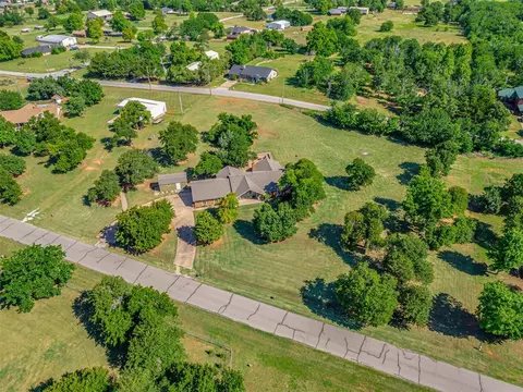 2284 Berryvine Rd, Tuttle, OK 73089 photo 41