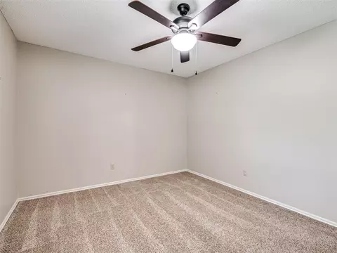 2284 Berryvine Rd, Tuttle, OK 73089 photo 31