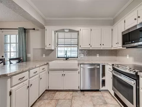 2284 Berryvine Rd, Tuttle, OK 73089 photo 10