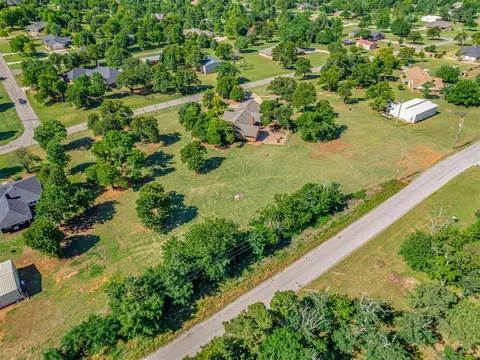 2284 Berryvine Rd, Tuttle, OK 73089 photo 44
