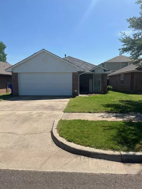 932 Beaumont Sq, Norman, OK 73071