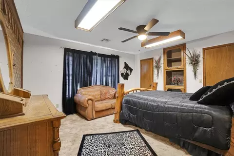 Bedroom - 20523 E County Road 158 Rd, Altus, OK 73521 photo 3 of 8