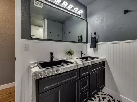 1900 New Haven Ct, Moore, OK 73160 photo 23