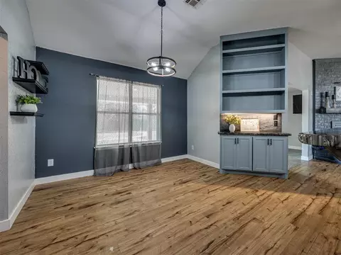 1900 New Haven Ct, Moore, OK 73160 photo 13