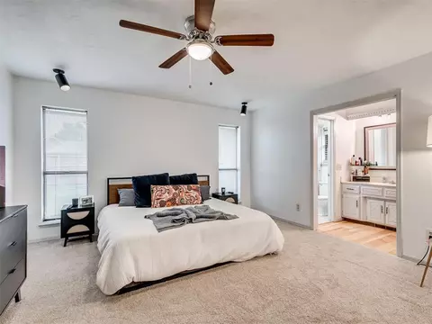 209 E Platt Dr, Yukon, OK 73099 photo 16