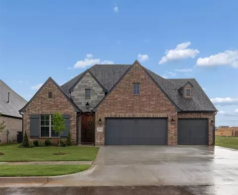 10713 NW 154th St, Oklahoma City, OK 73078