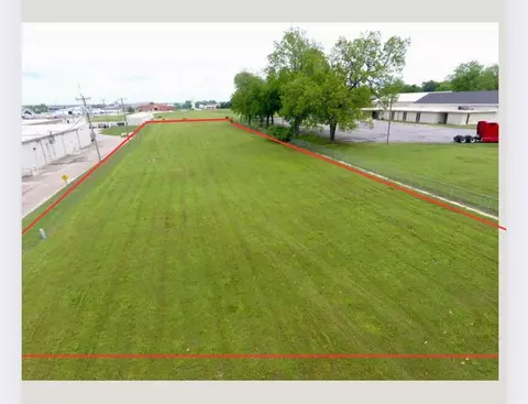 1914 E Arlington Hwy, Ada, OK 74820