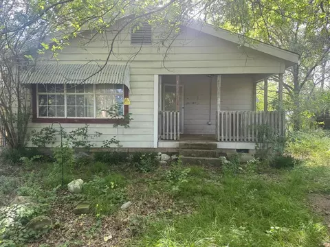 1024 C Sw St, Ardmore, OK 73401