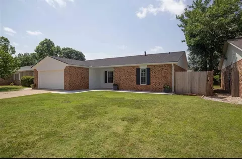 921 E Krayler Ave, Stillwater, OK 74075