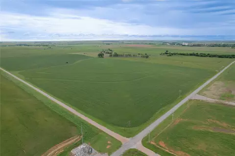 E1120 & N2260 Roads, Bessie, OK 73622