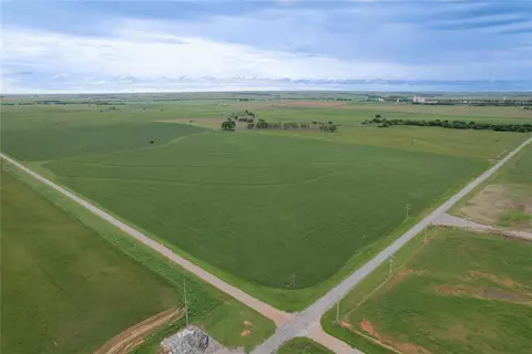 E1120 & N2260 Roads, Bessie, OK 73622