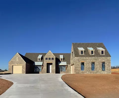 975 Trunci Cir, Newcastle, OK 73065