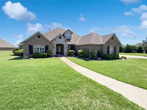 22450 Cedar Farm Rd, Edmond, OK 73025