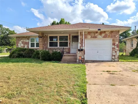 264 E Coe Dr, Midwest City, OK 73110