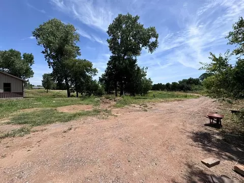 7701 SW 74th St, Oklahoma City, OK 73169