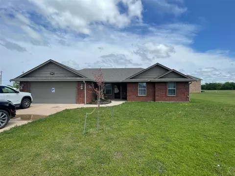 103 Thurman Dr, Walters, OK 73572