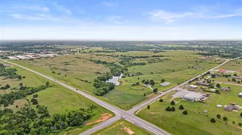 2179 County Road Ave #1220, Blanchard, OK 73010
