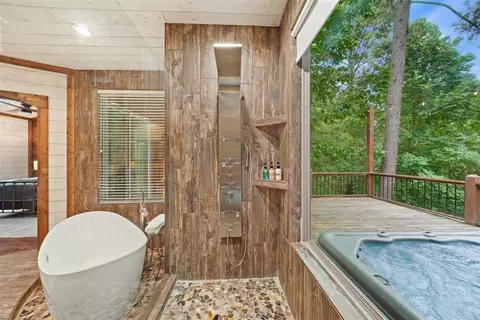 Bath - 168 Eagle Mountain Trl, Broken Bow, OK 74728 photo 4 of 4