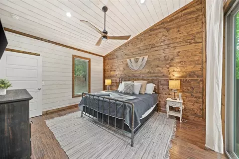 Bedroom - 168 Eagle Mountain Trl, Broken Bow, OK 74728 photo 1 of 3