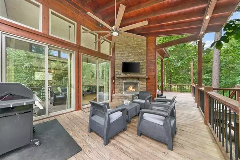 Exterior - 168 Eagle Mountain Trl, Broken Bow, OK 74728 photo 2 of 7