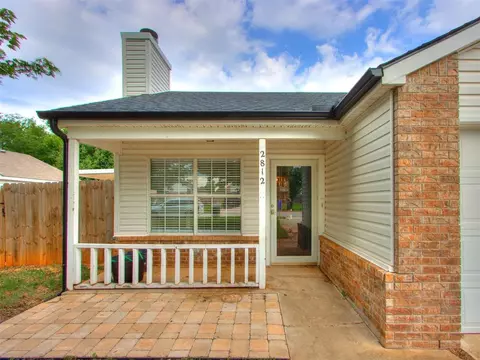 2812 Cedarcrest St, Norman, OK 73071