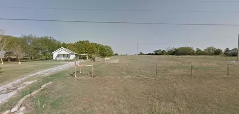 18703 Marys Rd, Shawnee, OK 74801