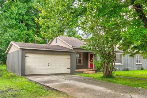 408 S 6th St, Davis, OK 73030 photo 2
