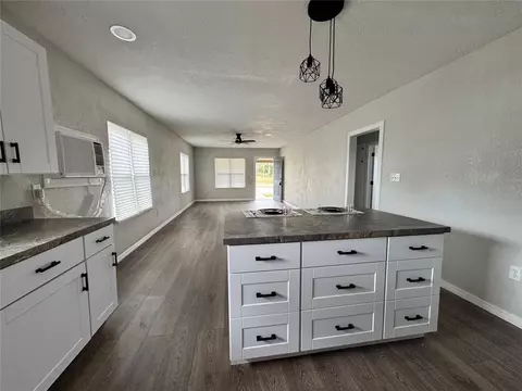 214 N 3rd St, Sentinel, OK 73664 photo 11