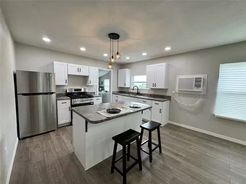 214 N 3rd St, Sentinel, OK 73664 photo 7