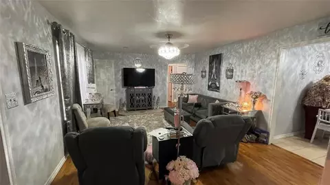 800 E Washington St, Tecumseh, OK 74873 photo 2