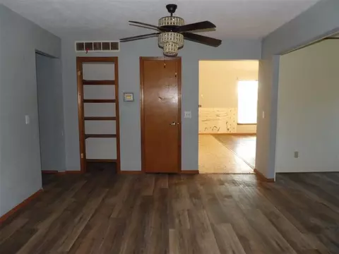 8317 NW 27th St, Bethany, OK 73008 photo 4