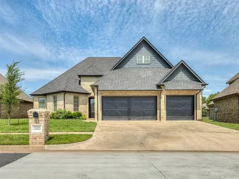 15521 Park Lake Rd, Edmond, OK 73013