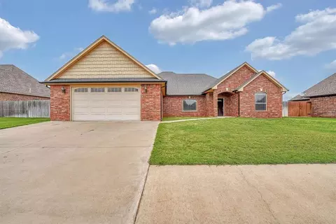 905 Cornerstone Ave, Weatherford, OK 73096