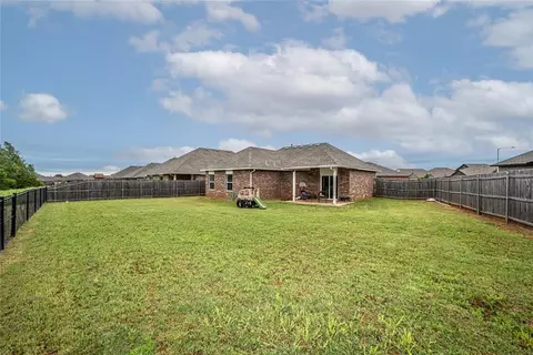 14201 Athens Ln, Yukon, OK 73099 photo 22
