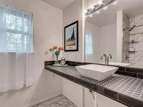 Bath - 39 E 21st St, Edmond, OK 73013 photo 2 of 3