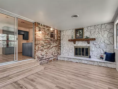 Living - 39 E 21st St, Edmond, OK 73013 photo 5 of 6