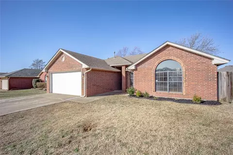 1704 Sumac Dr, Norman, OK 73071