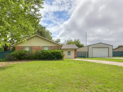 600 Oak Park Dr, Choctaw, OK 73020