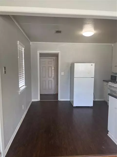 430 E Gray St, Norman, OK 73071 photo 8