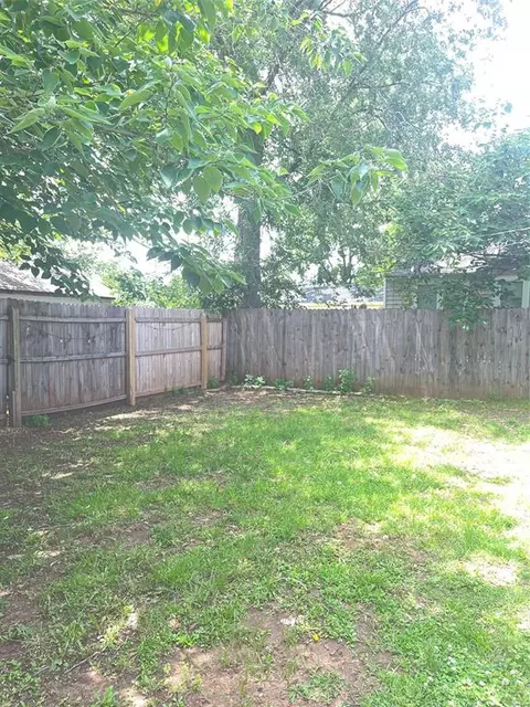 430 E Gray St, Norman, OK 73071 photo 19