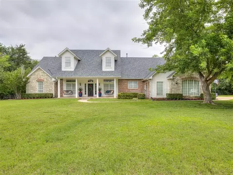 9800 Forest Glade Dr, Oklahoma City, OK 73151